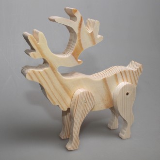 Игрушка деревянная из сосны "Олень" (ноги на шарнирах)