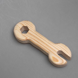 Игрушка деревянная из сосны "Гаечный ключ-1"
