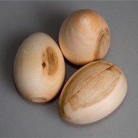 Деревянная заготовка яйцо деревянное 8 см с уценкой