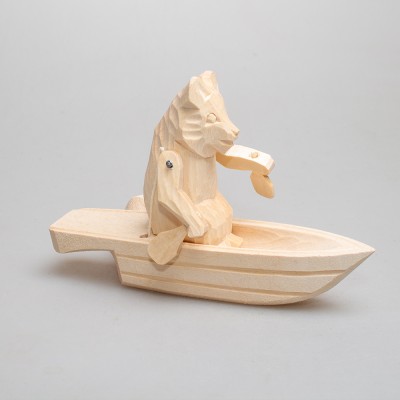 Деревянная богородская игрушка  "Мишка в лодке"